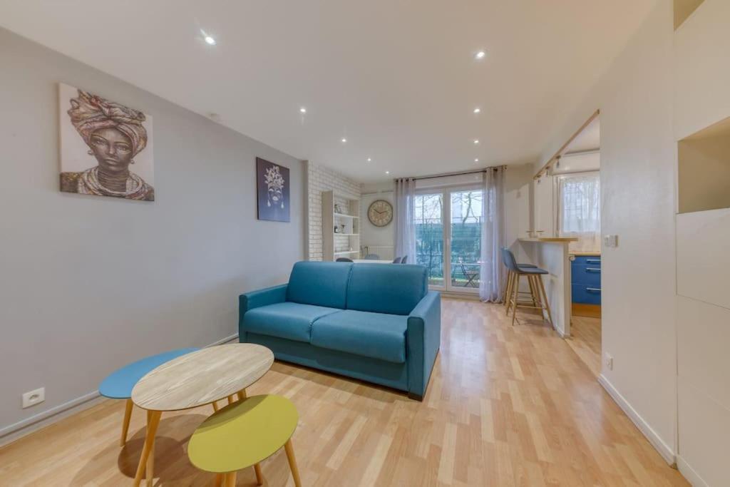 La Pepite Bleue De Nanterre Apartment Exterior photo