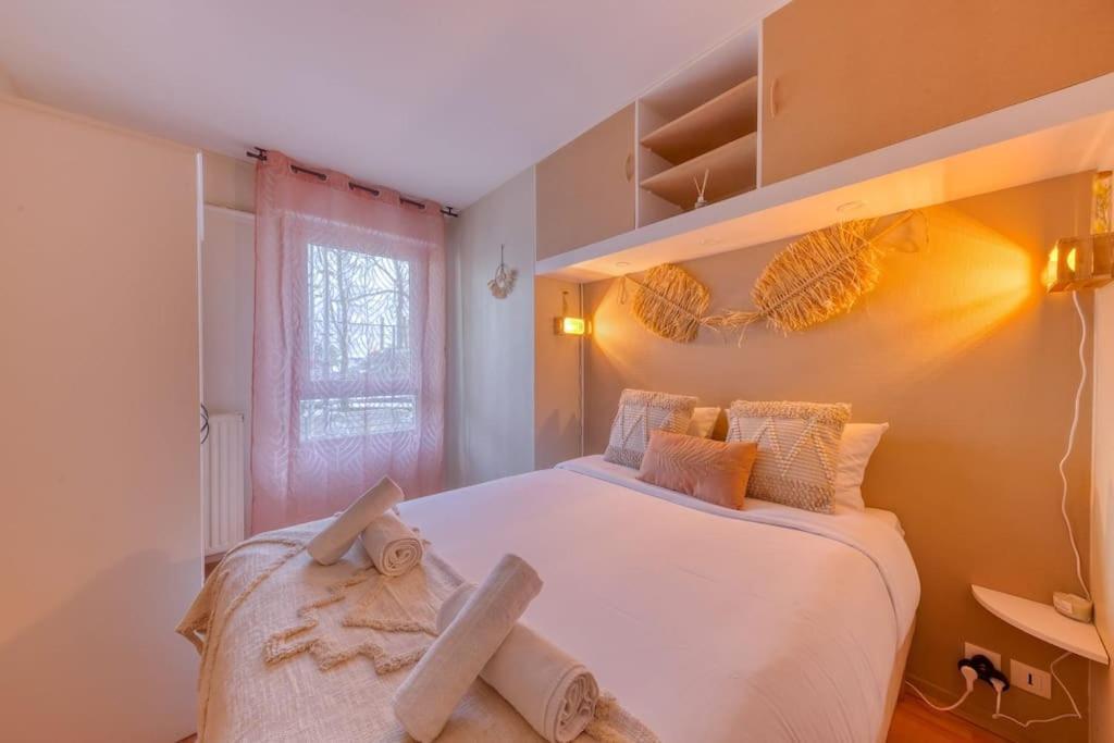 La Pepite Bleue De Nanterre Apartment Exterior photo